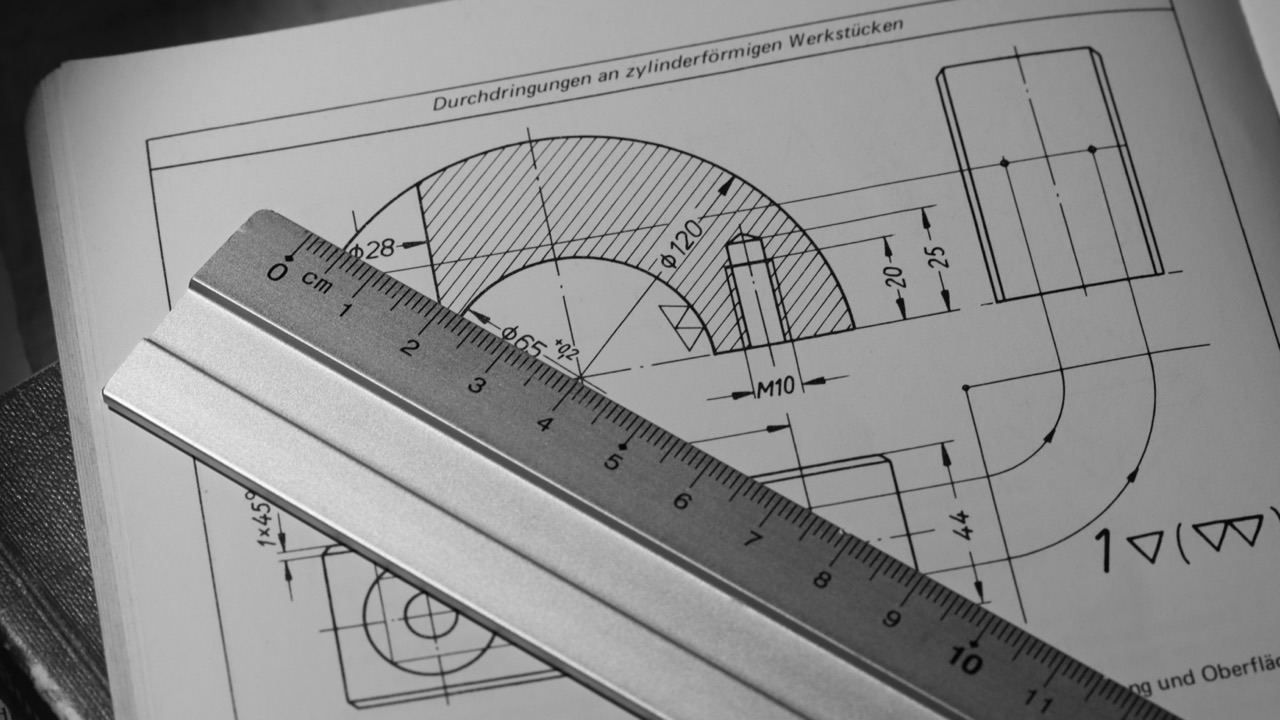 Why Two Engineers Can Get Different Weight Answers for the Same Pipe Using the Same Formula